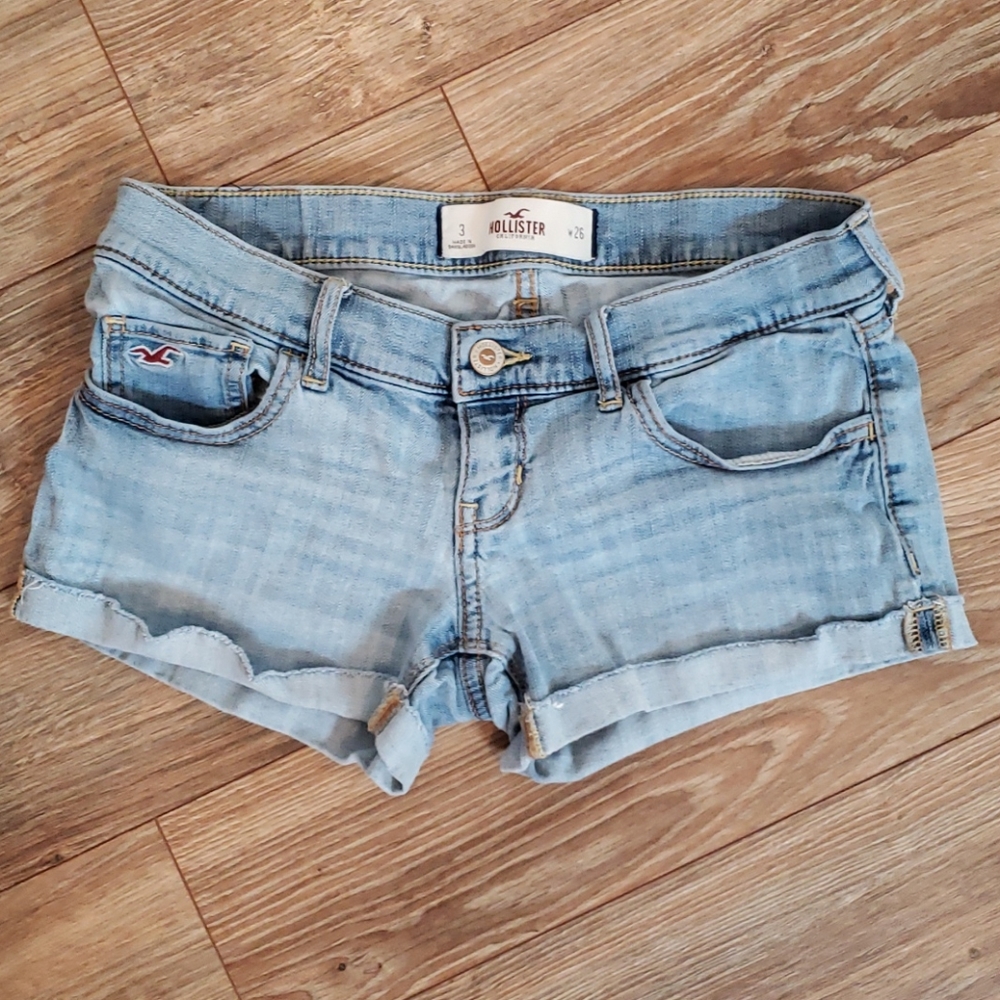 Hollister Jean shorts